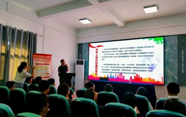 图片 2.jpg 图片 2.jpg