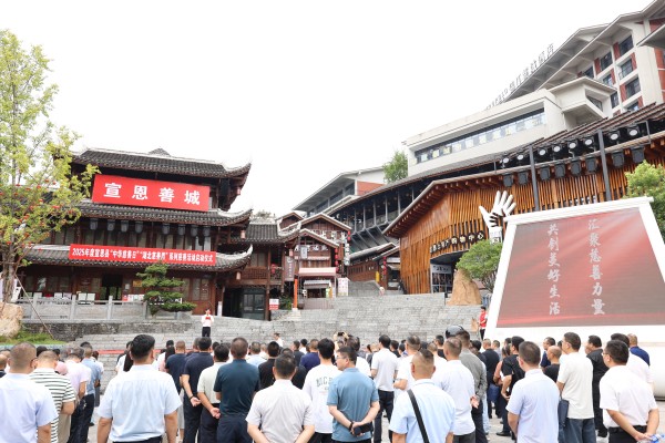 图片 1.jpg