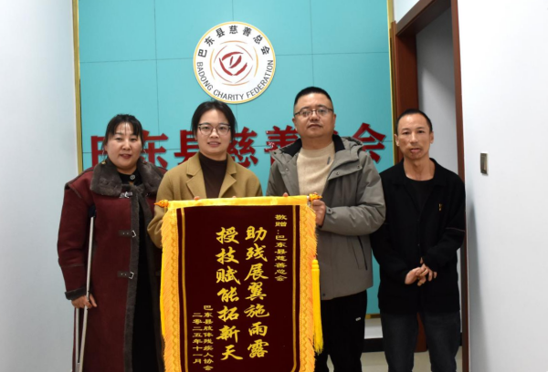 图片1_副本.png 图片1_副本.png