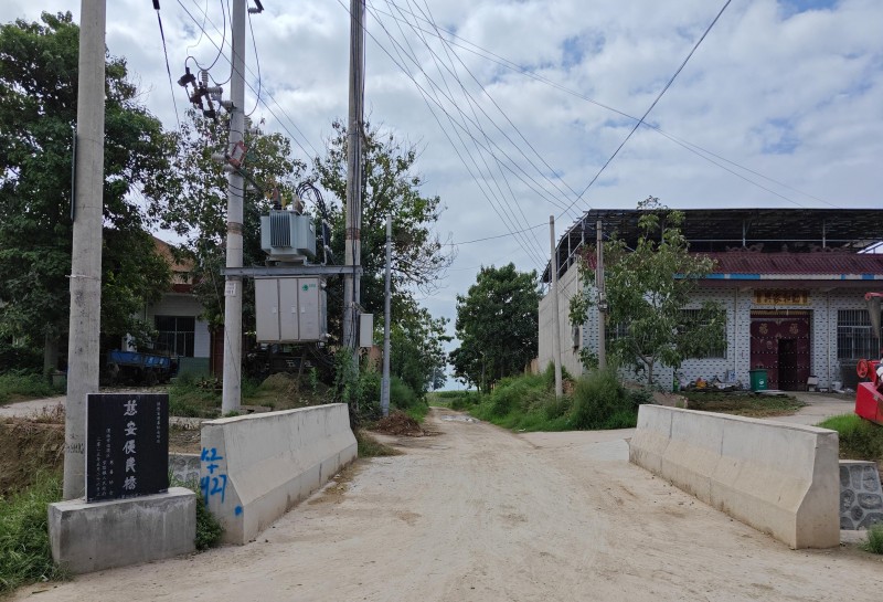 官路镇潼关寨村慈安便民桥项目 (2).jpg