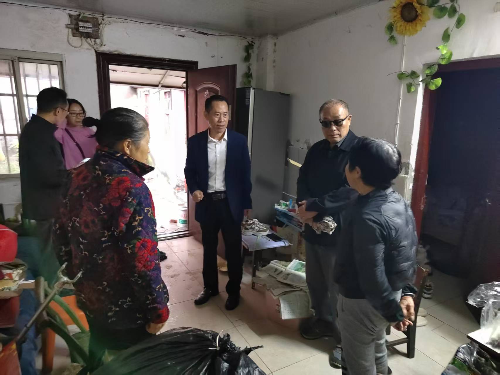宜城市慈善总会闻“汛”而动.jpg