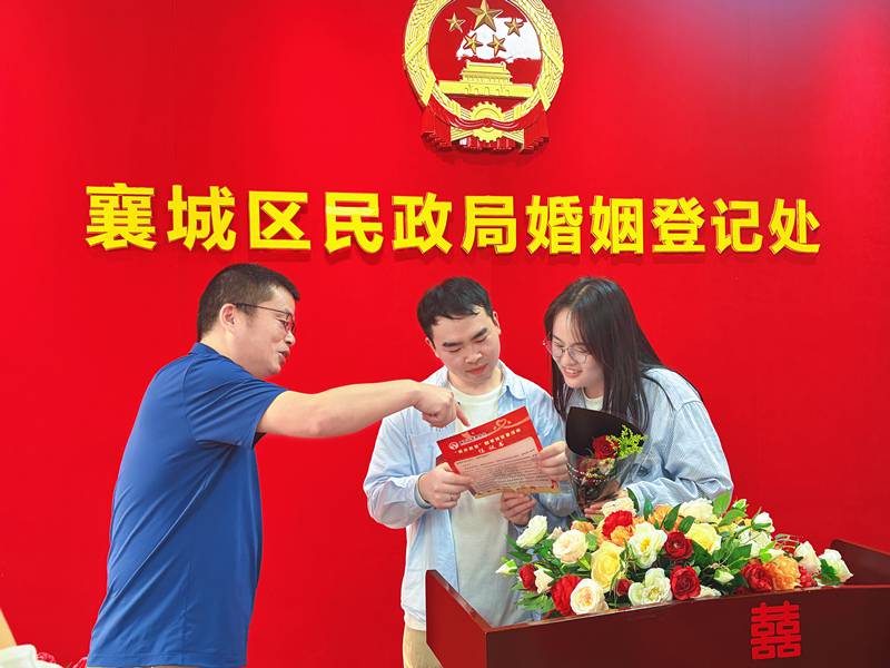 520,让甜蜜与爱心同行_副本.jpg 520,让甜蜜与爱心同行_副本.jpg