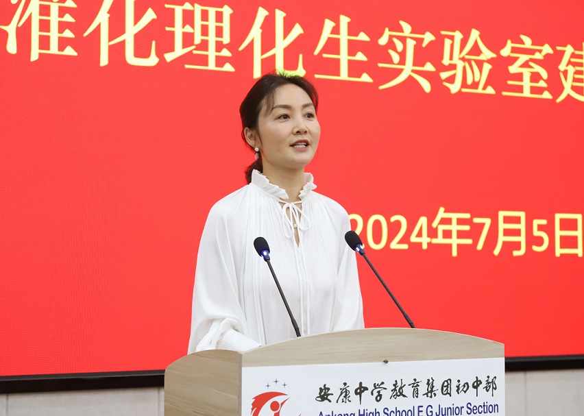 3. 张婷婷讲话.JPG