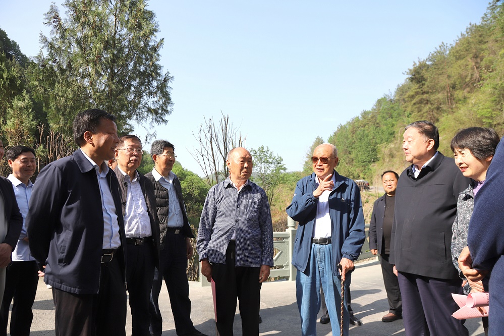 01. 徐山林讲述第一座慈安桥背后的故事.JPG