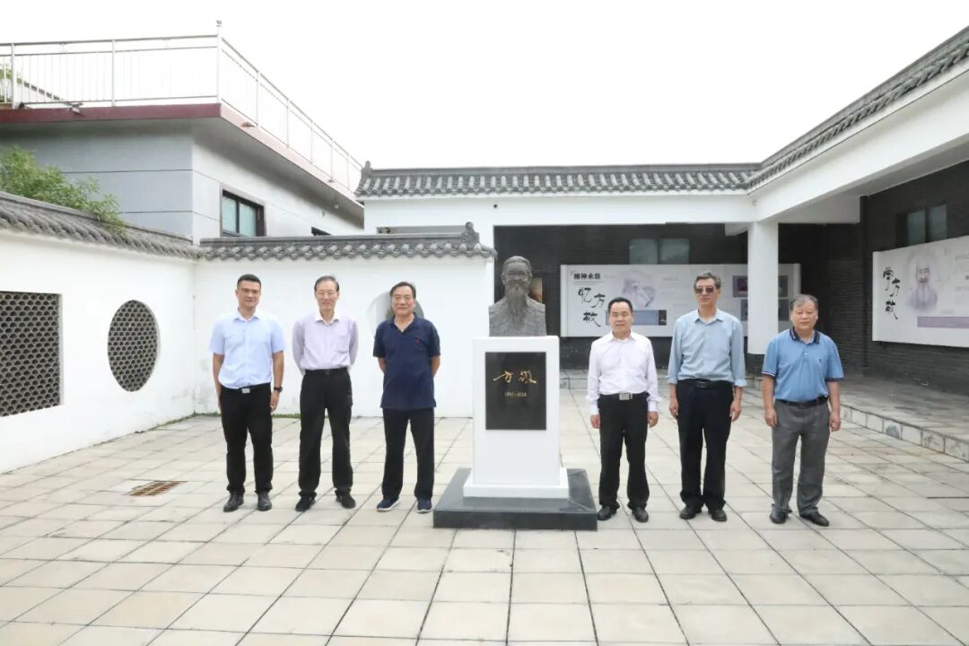 微信图片_2025-09-25_090059_091.jpg