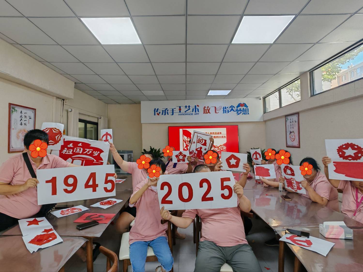 8.“慈善助力精康融合——精神障碍社区康复服务”项目.jpg 8.“慈善助力精康融合——精神障碍社区康复服务”项目.jpg