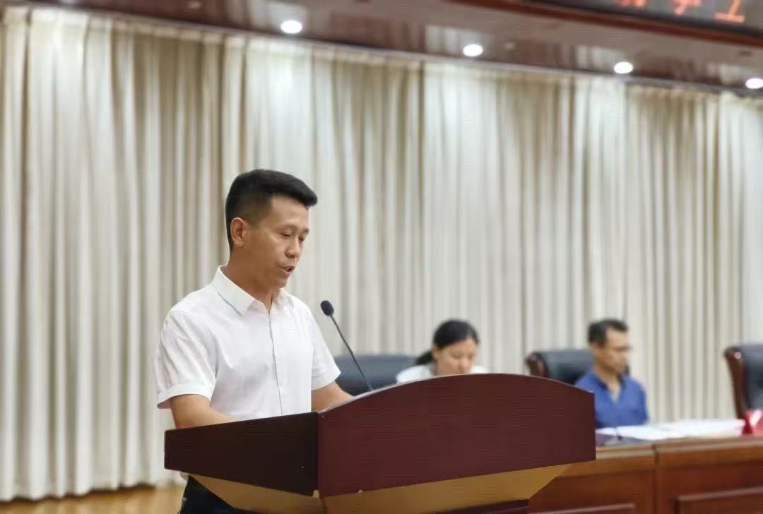 张晓明.jpg