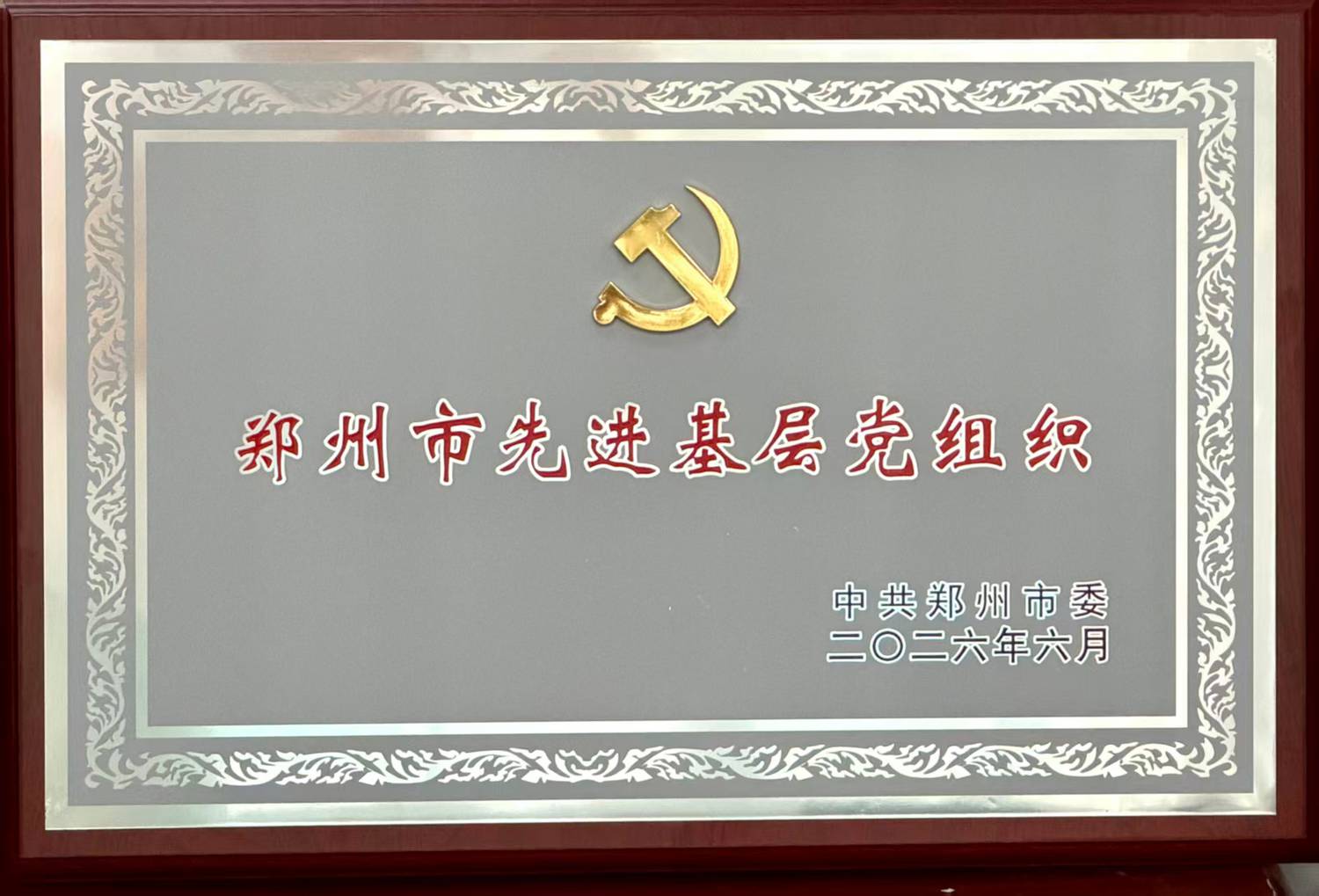 1.jpg 1.jpg