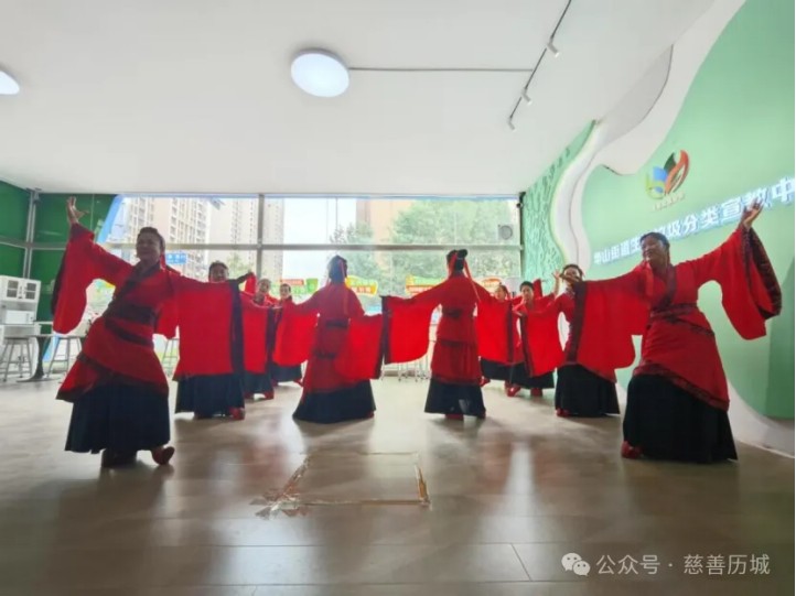 舞蹈礼仪之邦.jpg
