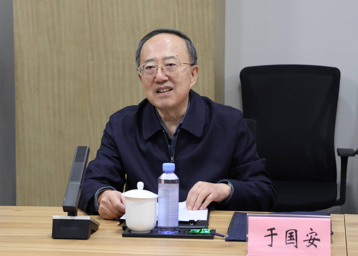 于国安1(1).jpg 于国安1(1).jpg