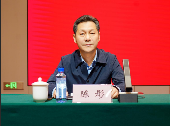 陈彤1.png 陈彤1.png