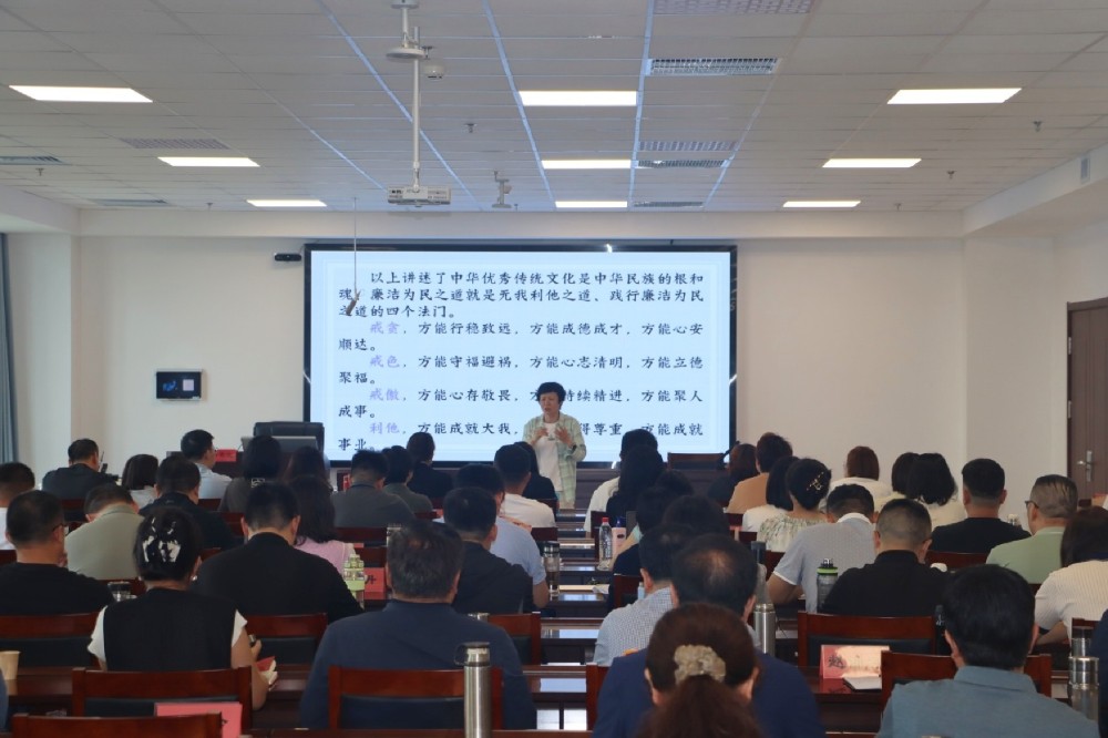 后景照.jpg