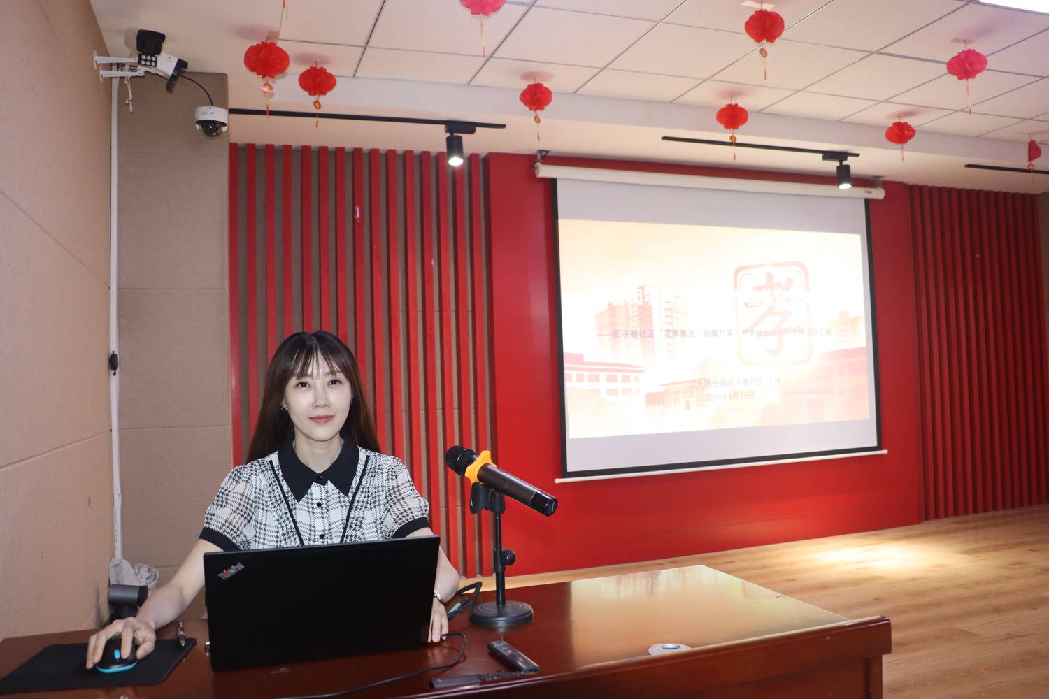 闵子骞社区书记介绍.jpg