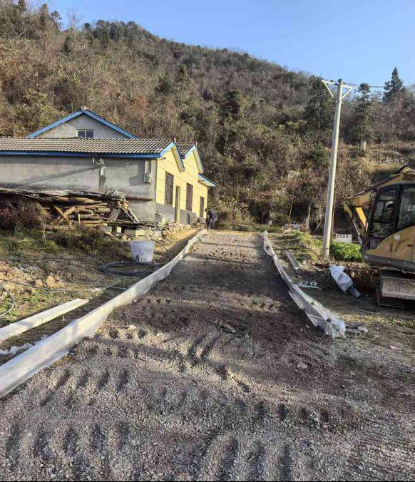 五峰照片02.png 五峰照片02.png