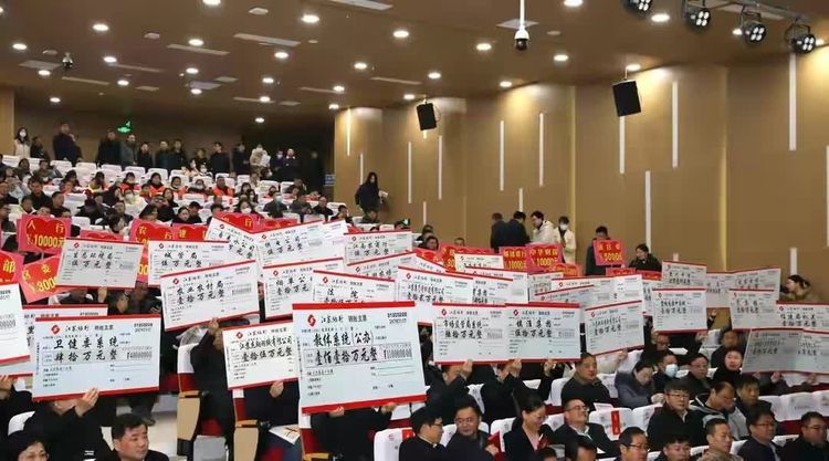 1243d07c7e5645b1beded0e592a677fa.jpg 1243d07c7e5645b1beded0e592a677fa.jpg