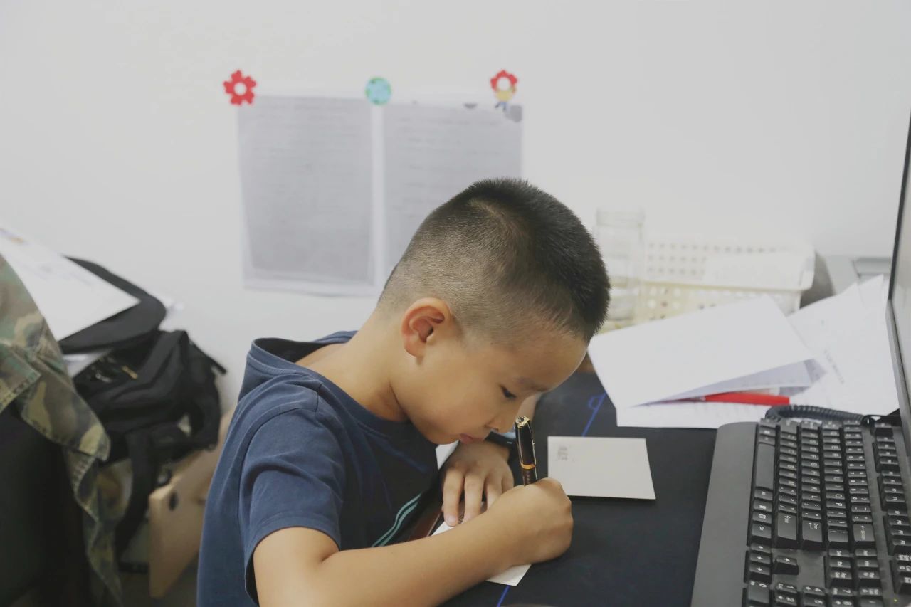 N1.jpg