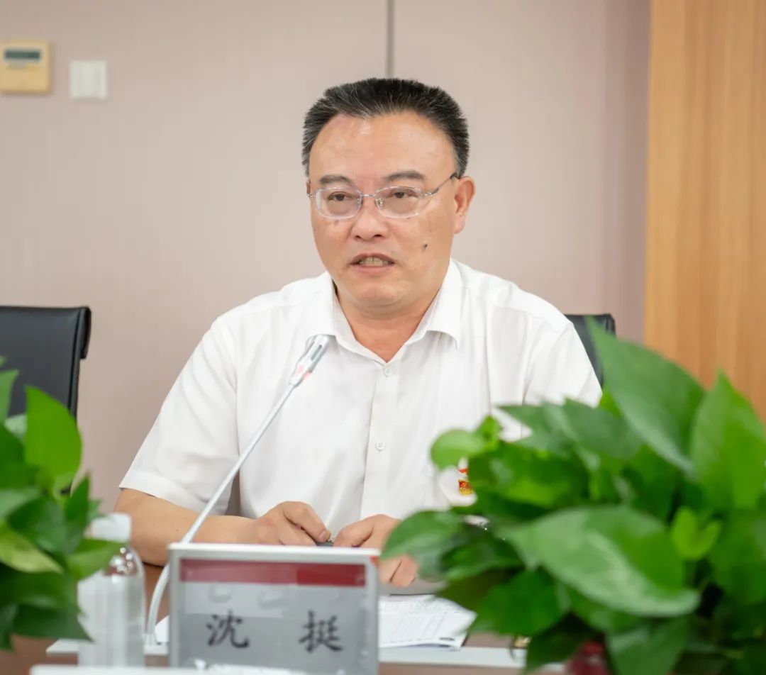 省无锡技师学院党委书记,院长沈挺,江苏省无锡技师学院副院长陈志勇