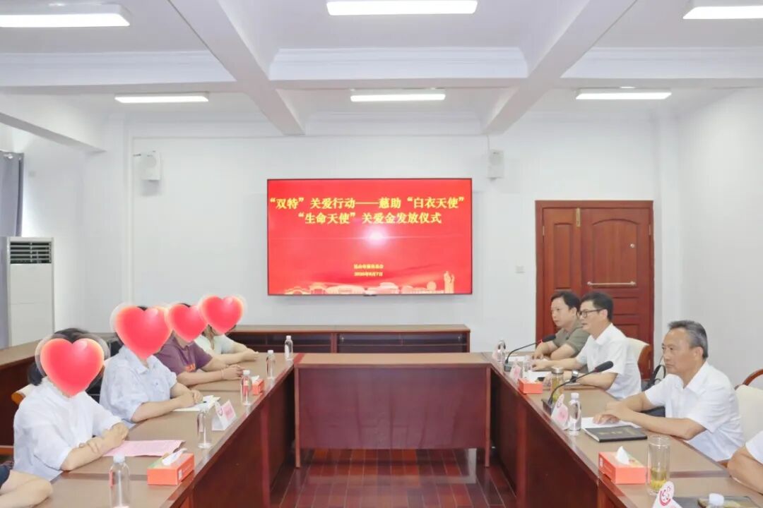 K2.jpg K2.jpg