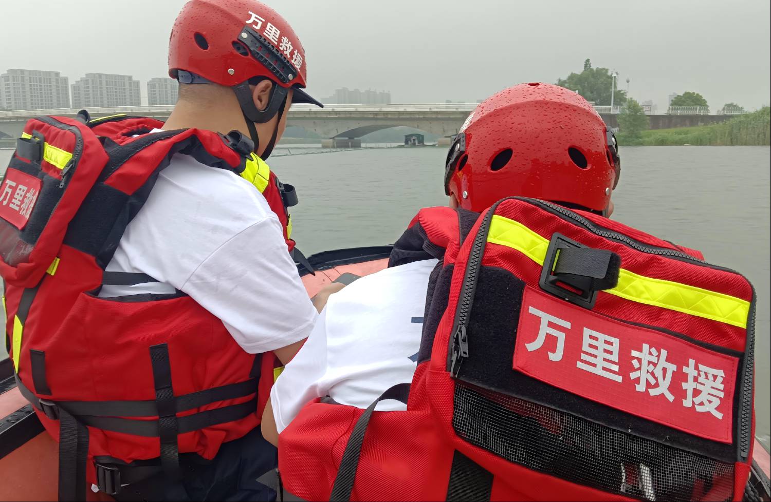 图片2.jpg 图片2.jpg