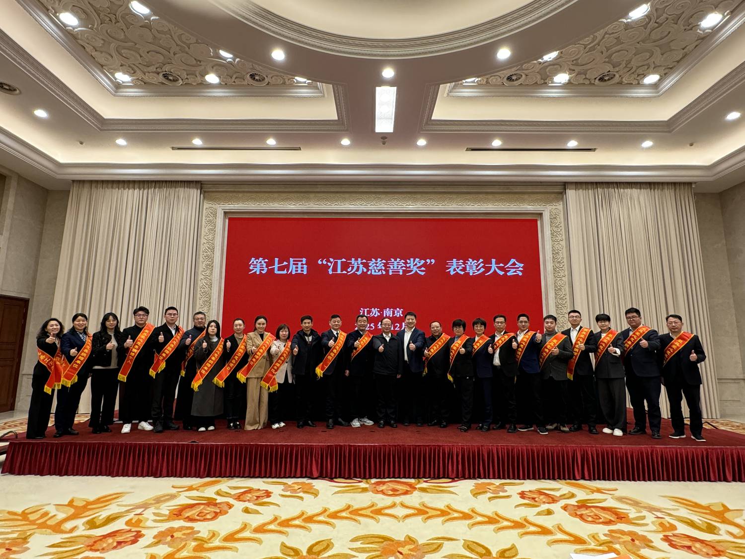 e1c9561a3467563ca77595ee3e894ed.jpg e1c9561a3467563ca77595ee3e894ed.jpg