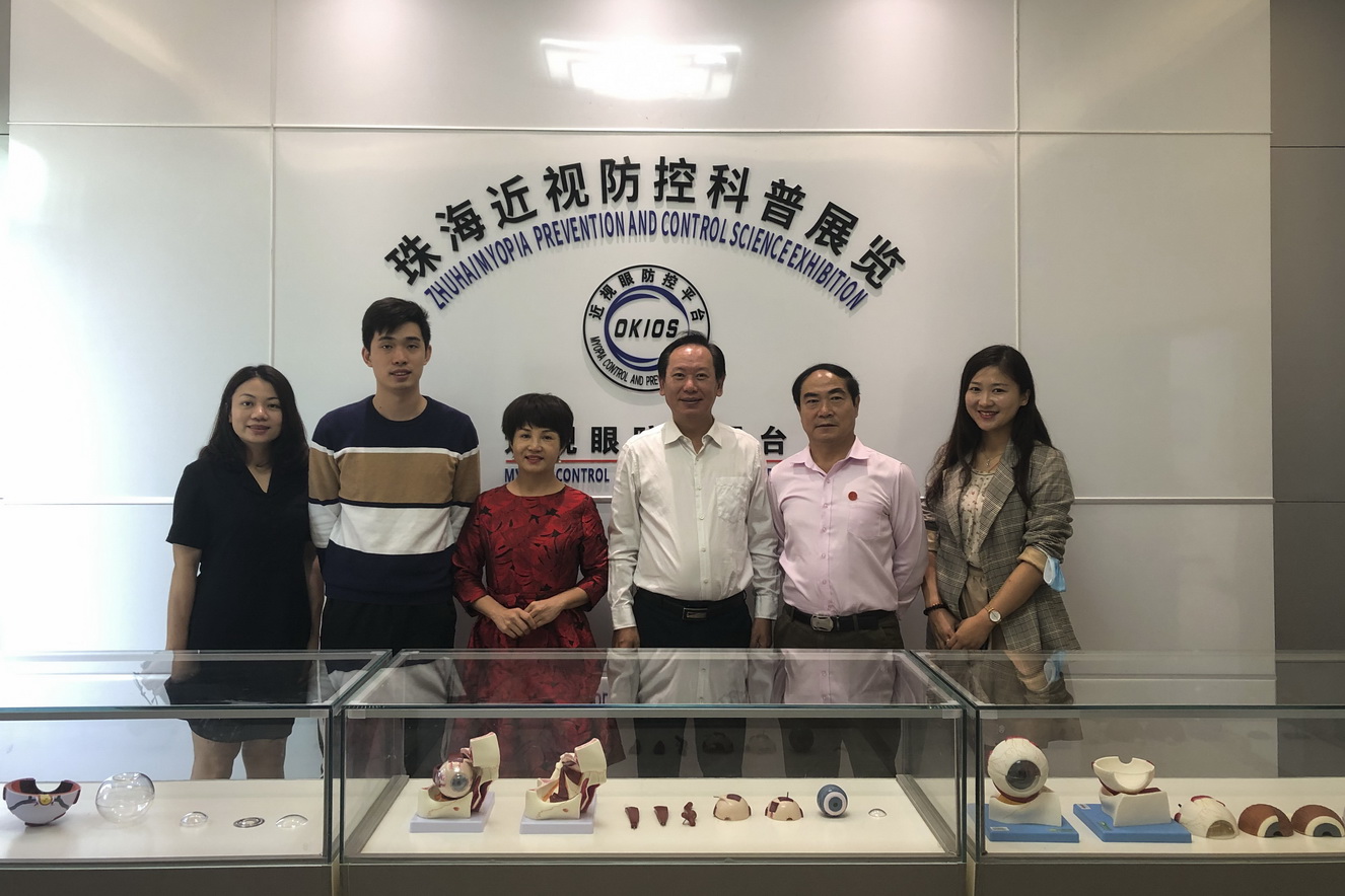 视光_1.jpg 视光_1.jpg