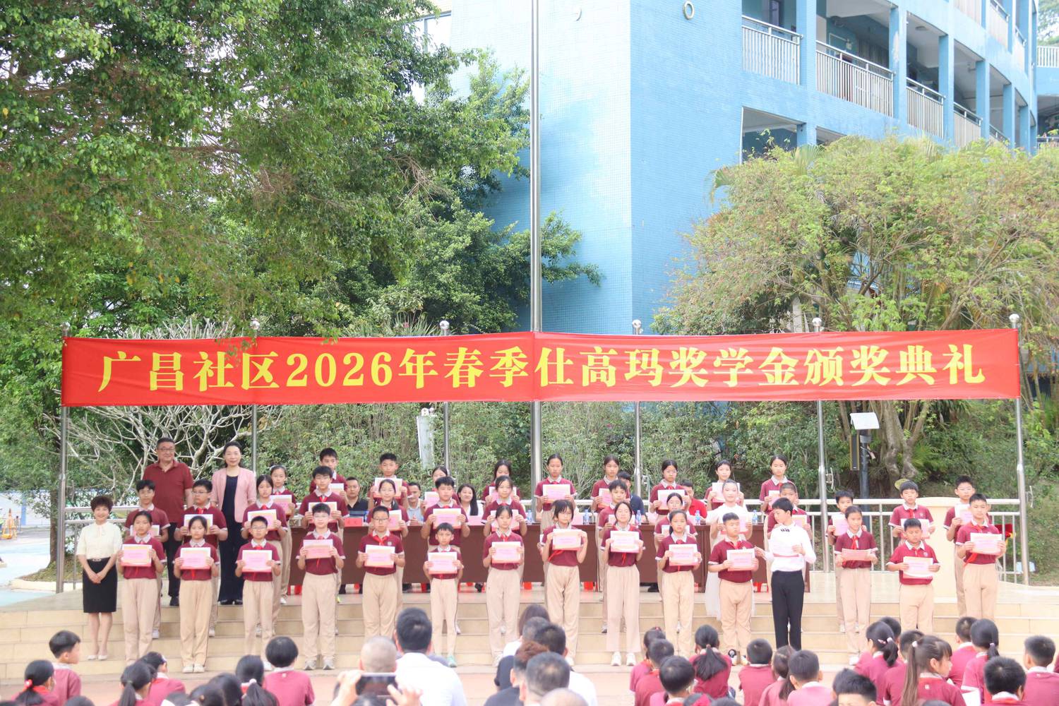 dfe28c66ab4eb5f9868e62cf15890116.jpg dfe28c66ab4eb5f9868e62cf15890116.jpg