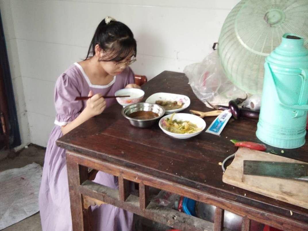 受助学生照片.jpg