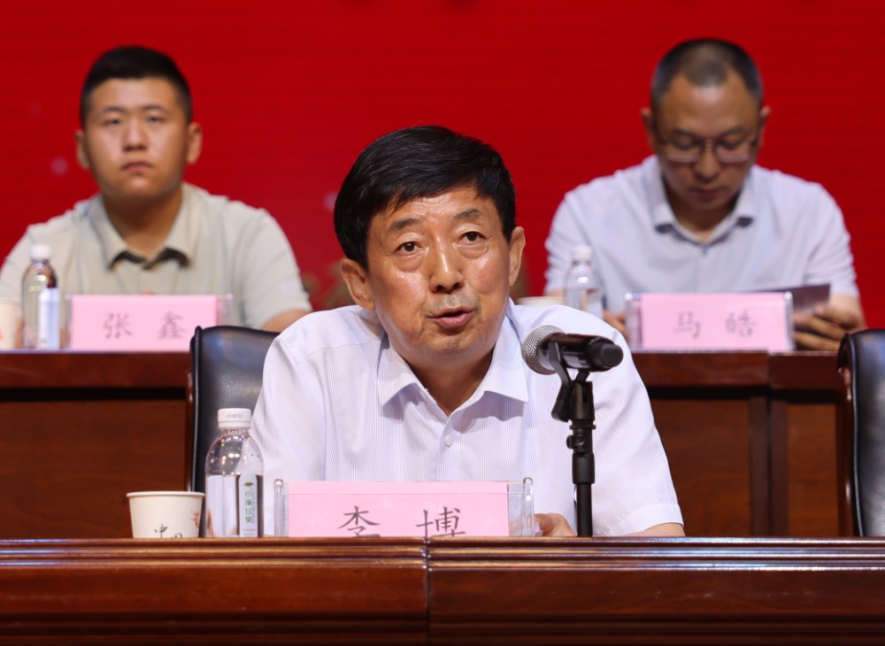 102A1542修改.jpg 102A1542修改.jpg