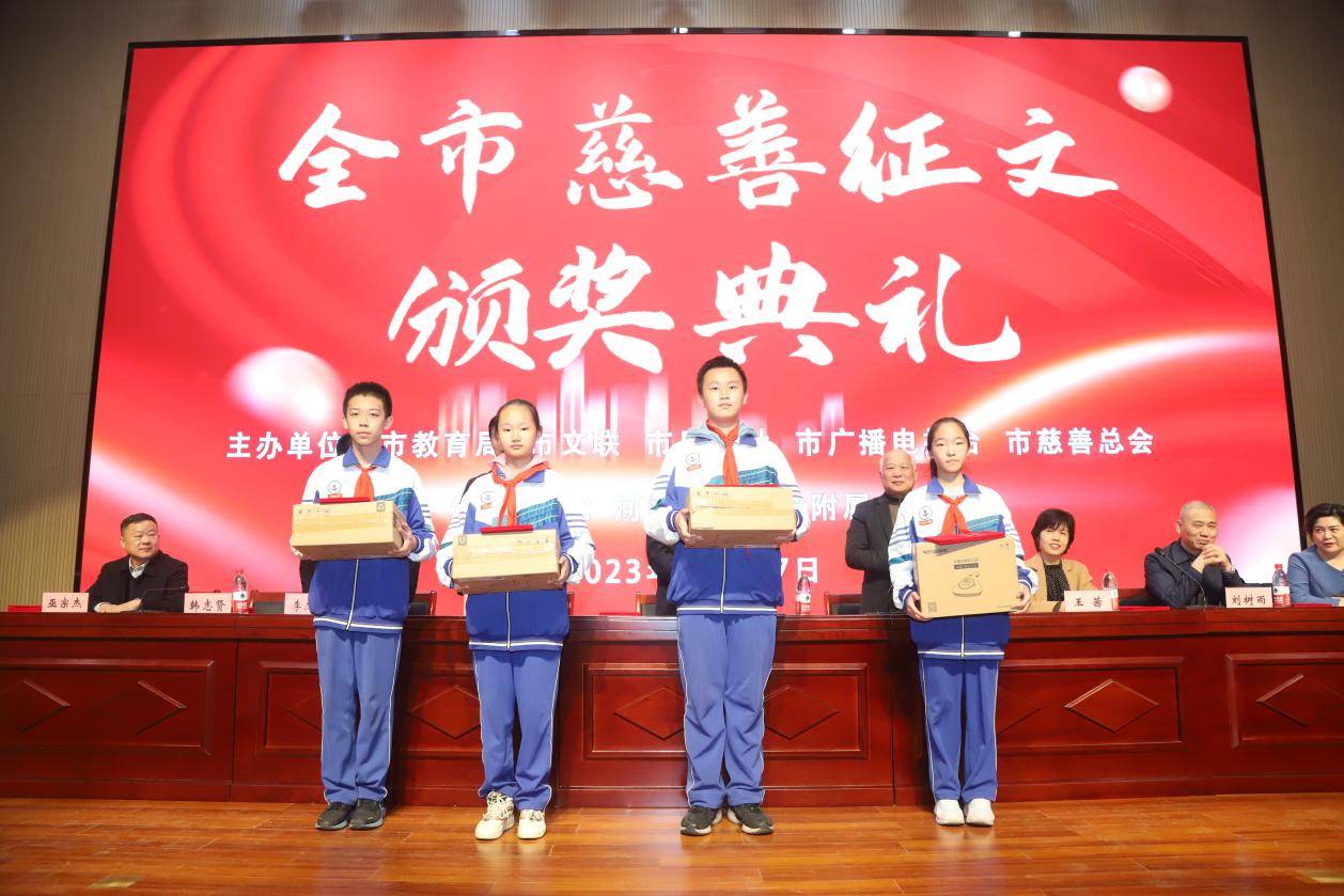 图片更呵呵.png