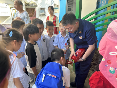 4081c90ba2dc56b6bdf5bceb19433d51_副本.jpg
