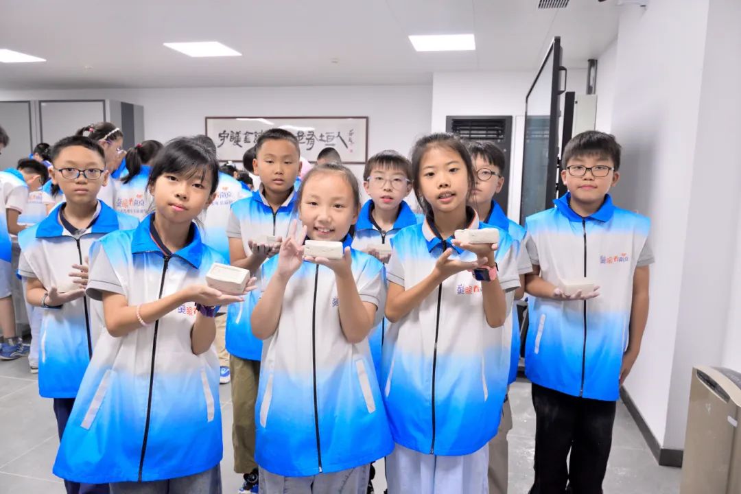 微信图片_20250815143804.jpg