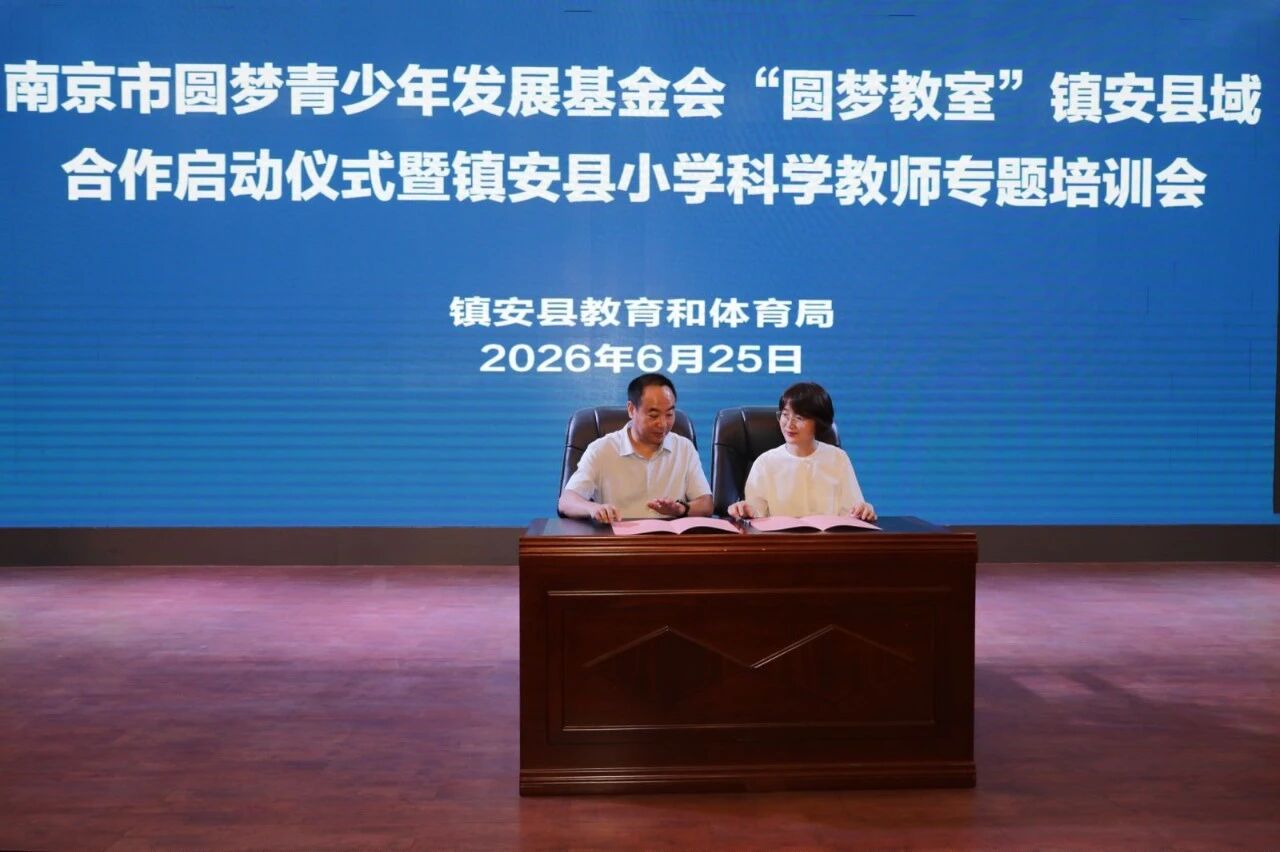 688f752ab3085cef74105db1debd57b1.jpg 688f752ab3085cef74105db1debd57b1.jpg
