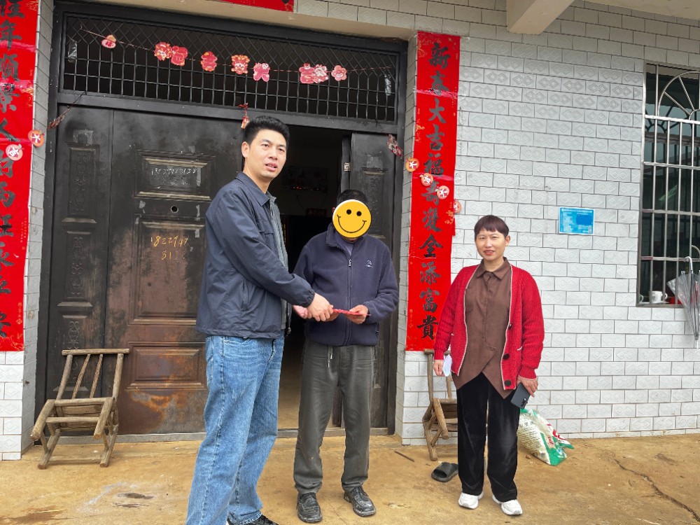 笑脸3.jpg 笑脸3.jpg