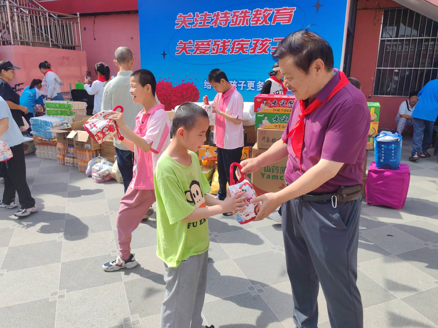 图1.jpg