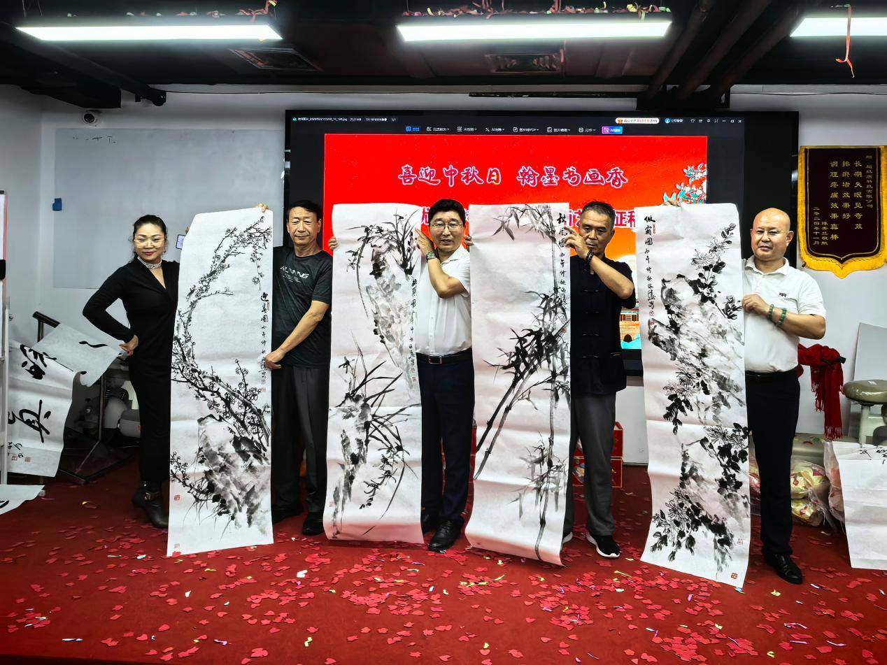 图片2.png 图片2.png