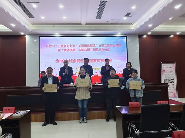 68d778245462a47bdee084d9406bd8a4 - 副本.jpg