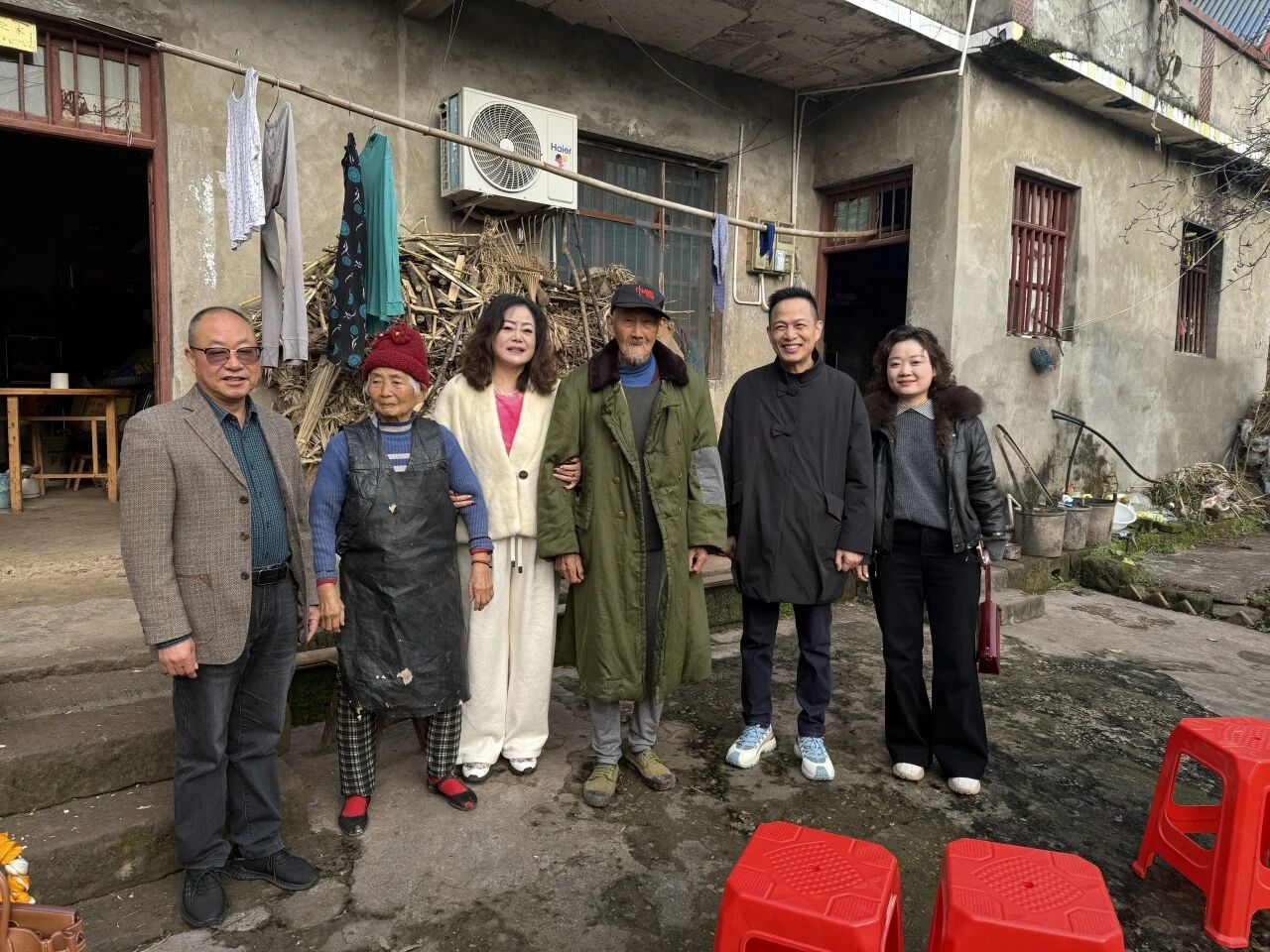 395ffa7269cc6e5bb90e6c1b0dc15343.jpg 395ffa7269cc6e5bb90e6c1b0dc15343.jpg