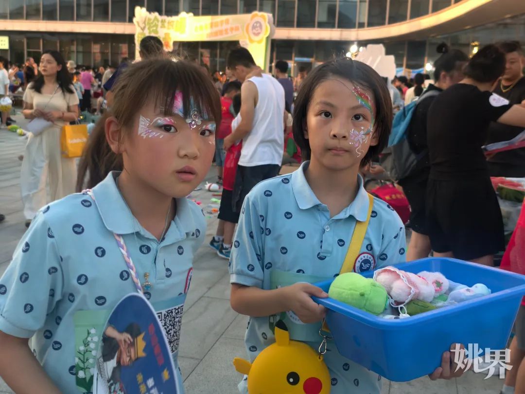 2025.7.8义卖4.jpg