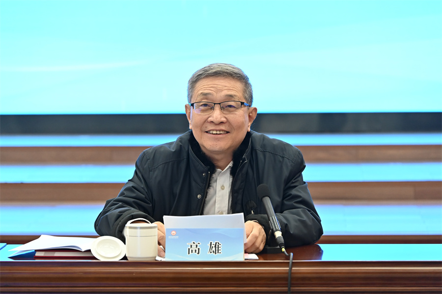 (图为“特别贡献人物”代表高雄发言).jpg (图为“特别贡献人物”代表高雄发言).jpg