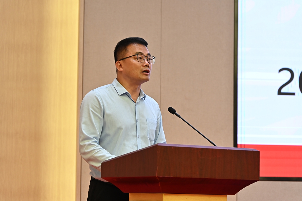 图片4.jpg 图片4.jpg