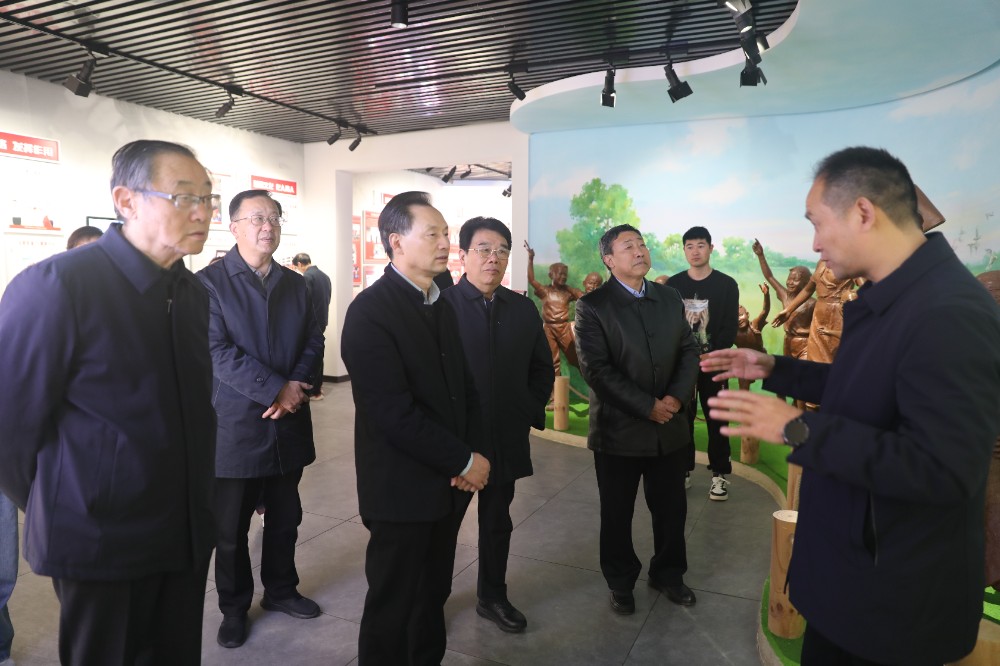 微信图片_20251124160201_91_23.jpg 微信图片_20251124160201_91_23.jpg