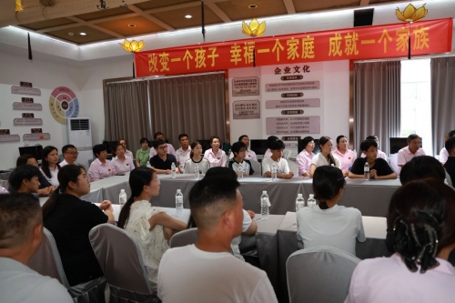 c85bf189feeb67d9f6f54c56e69083e1.jpg c85bf189feeb67d9f6f54c56e69083e1.jpg