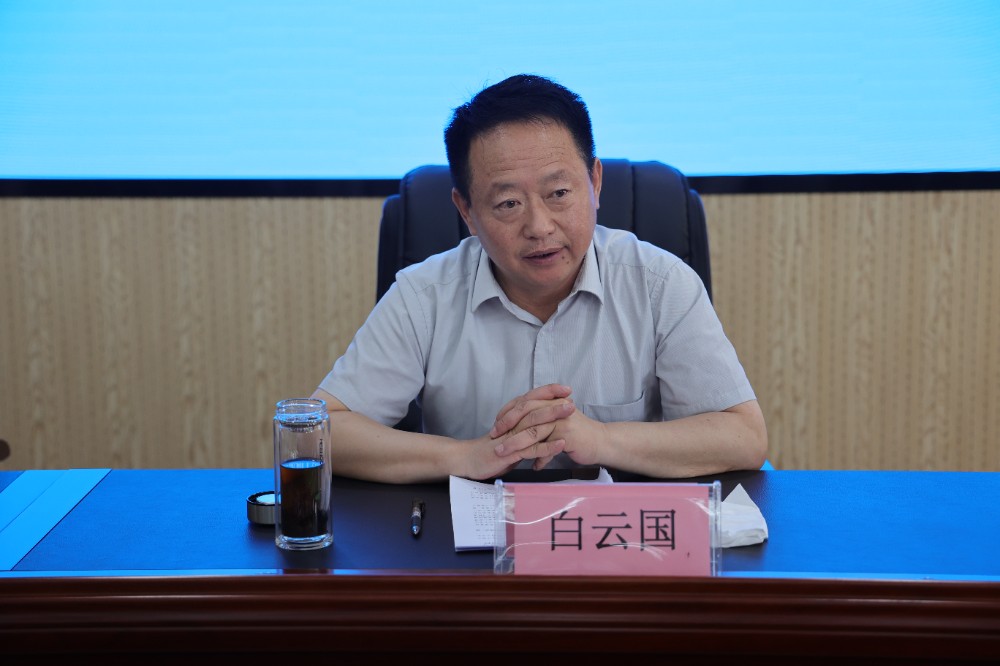 市民政局党组书记、局长白云国讲话.jpg