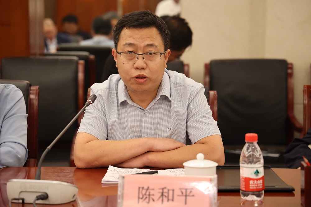 5.市民政局副局长陈和平讲话.JPG