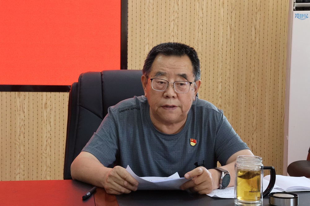 党支部委员张榆生分享发言.JPG