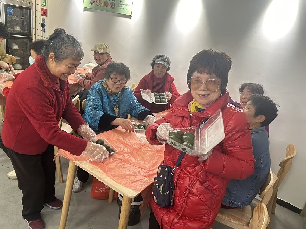 青团4_副本.jpg 青团4_副本.jpg