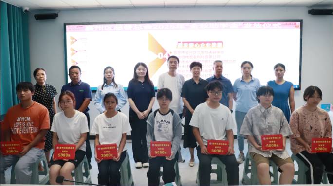 1756351929290.png 1756351929290.png