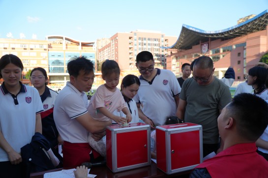 DSC09039_conew1.jpg
