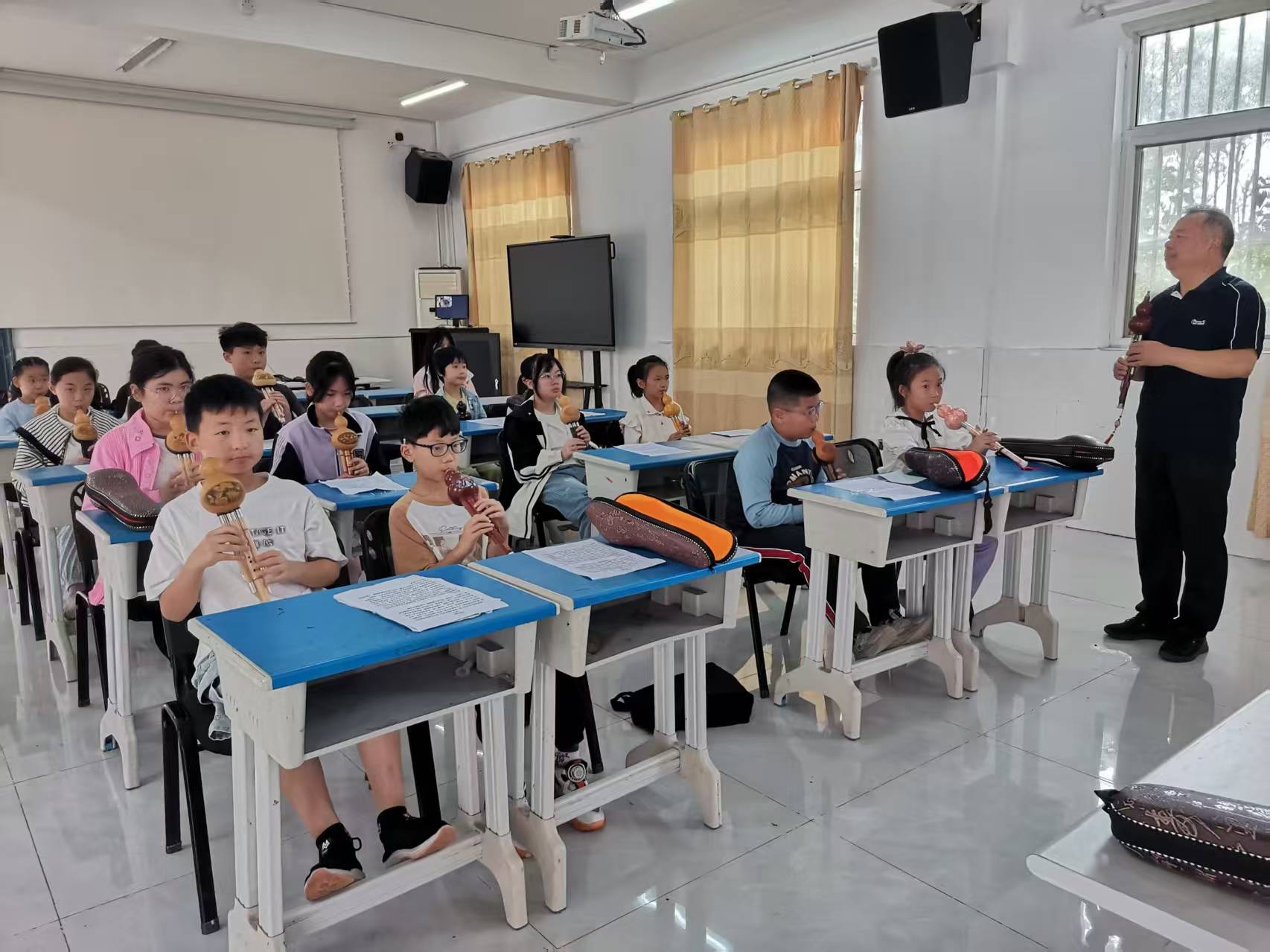 微信图片_20251012083018.jpg