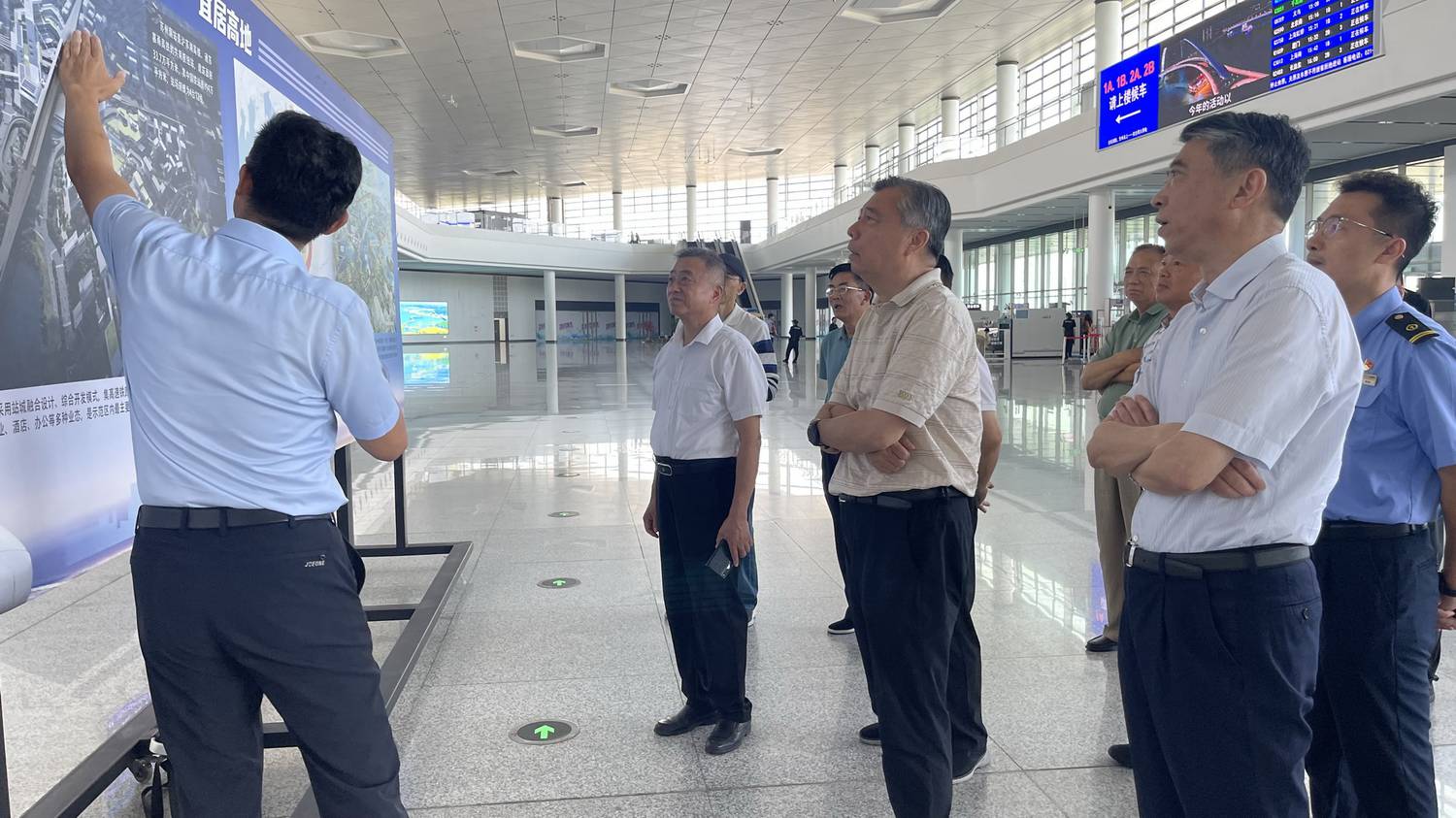 阎主席-3_调整大小.jpg 阎主席-3_调整大小.jpg